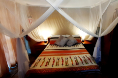 Bed for unit Presentes